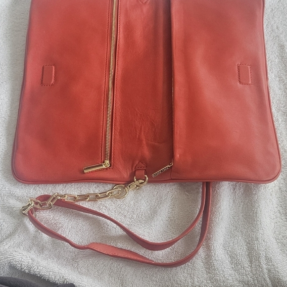 Tory Burch Reva Red Leather Detachable Chain Link Shoulder Bag/Crossbody/Clutch - Picture 4 of 8